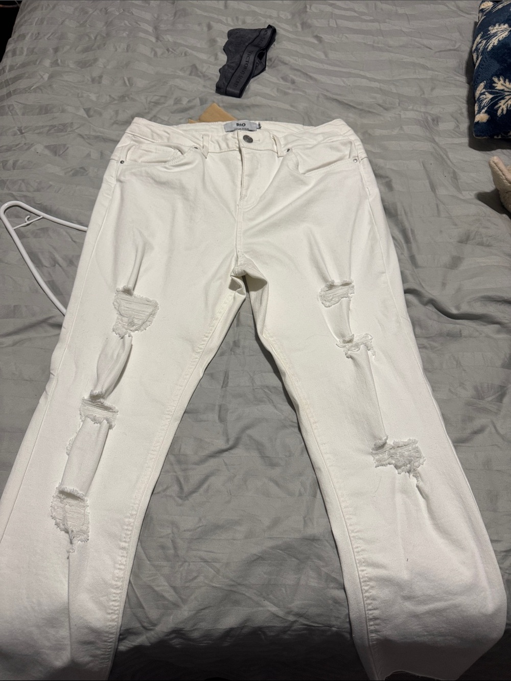 White Distressed Jeans